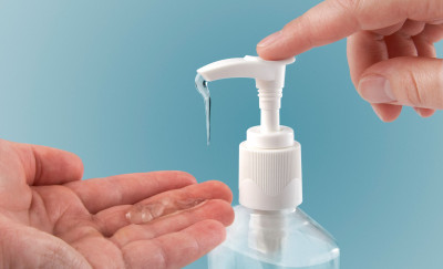 Tips Membuat Hand Sanitizer Sendiri di Rumah